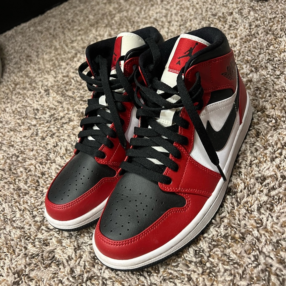 Jordan Mids